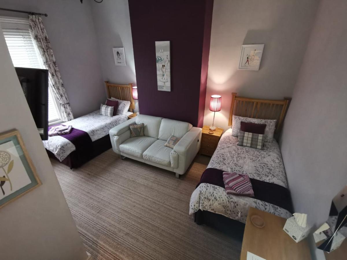 サウスポート Vale House Bed & Breakfast エクステリア 写真